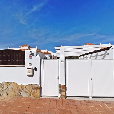 Vv Luna Golf Caleta De Fuste Exterior photo
